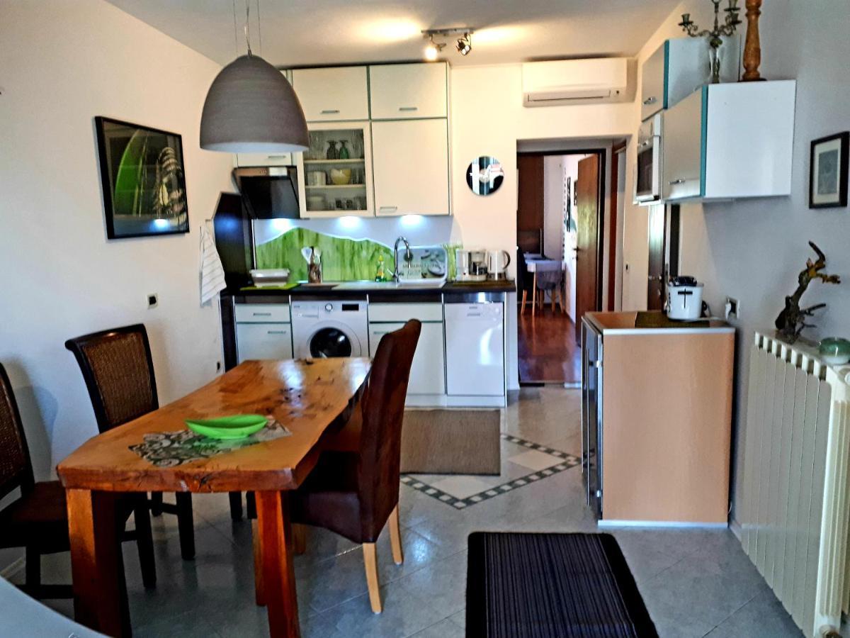 Pakua Apartments & Penthouse Rovinj Buitenkant foto